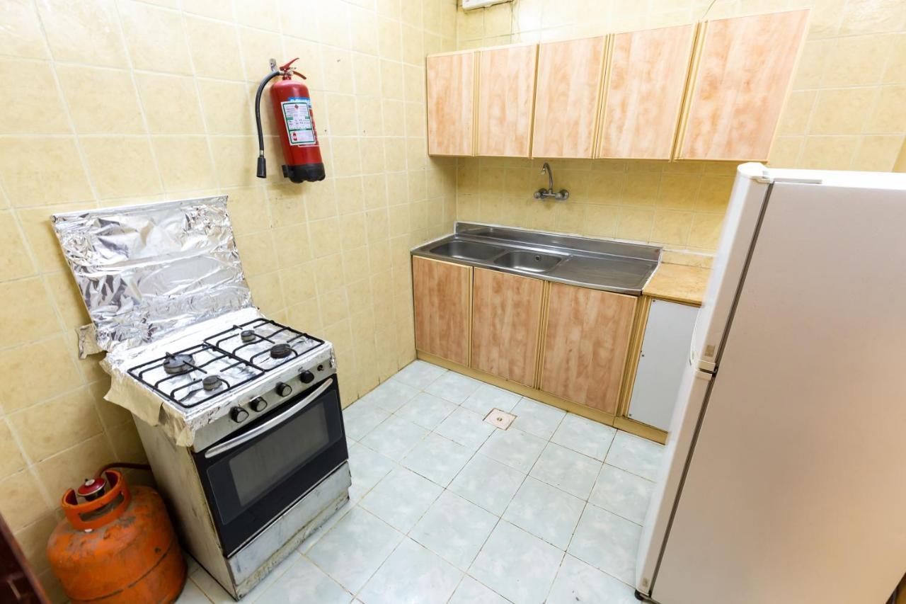 Al Eairy Furnished Apartments - Al Bahah 3 Esterno foto