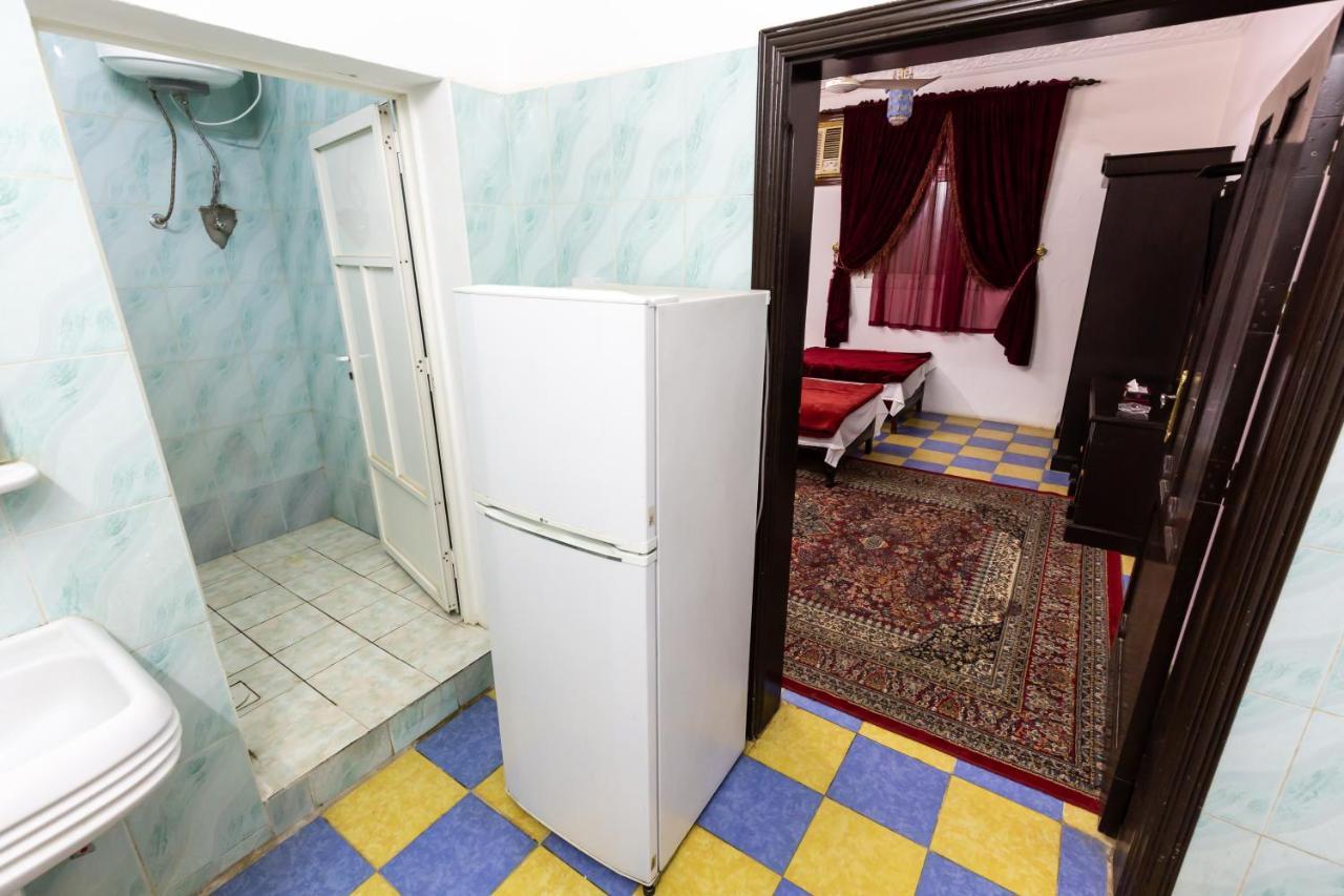 Al Eairy Furnished Apartments - Al Bahah 3 Esterno foto