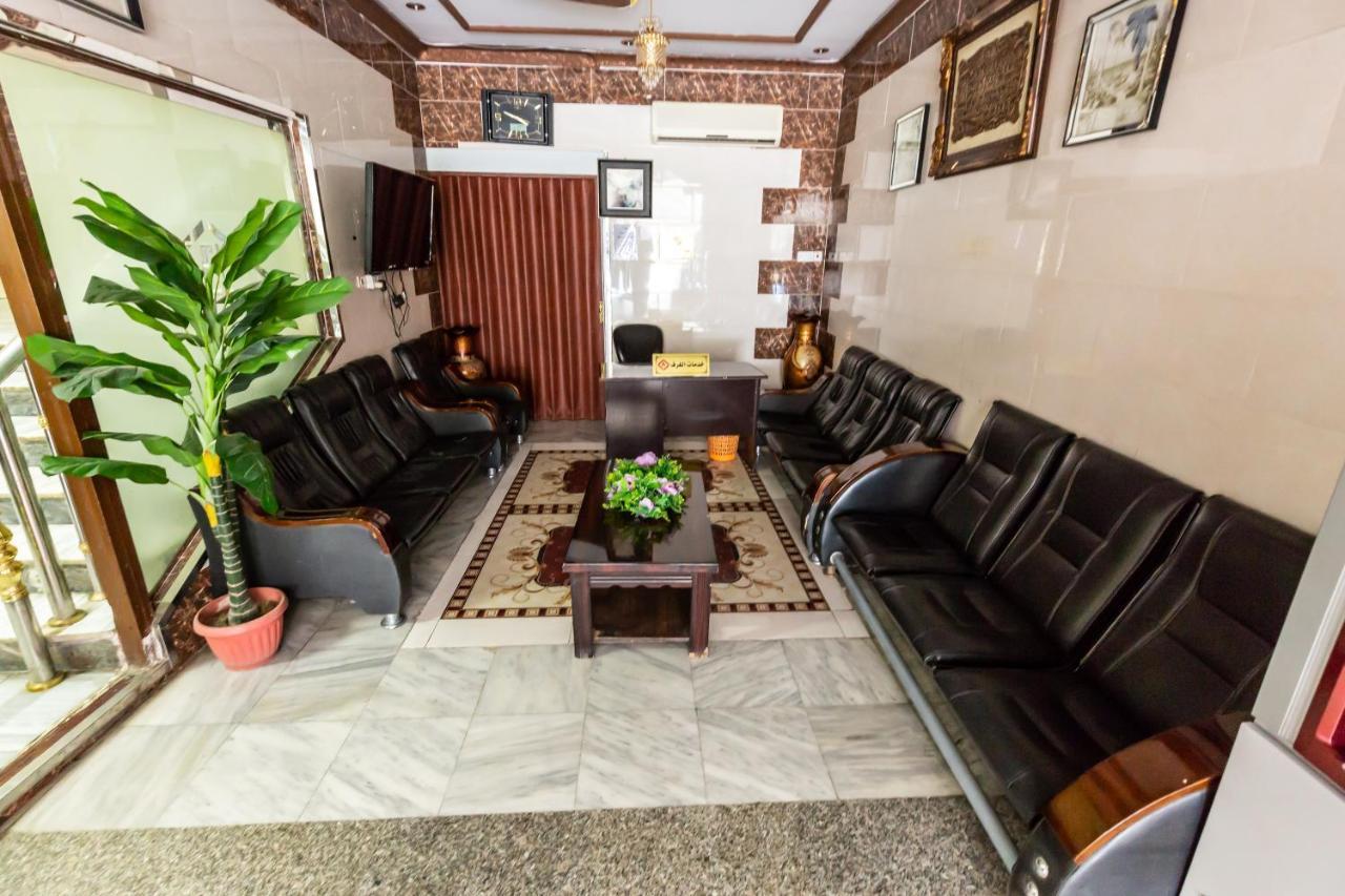 Al Eairy Furnished Apartments - Al Bahah 3 Esterno foto