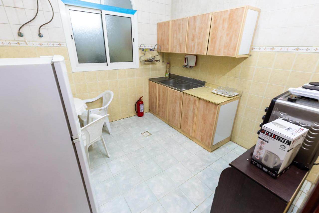 Al Eairy Furnished Apartments - Al Bahah 3 Esterno foto