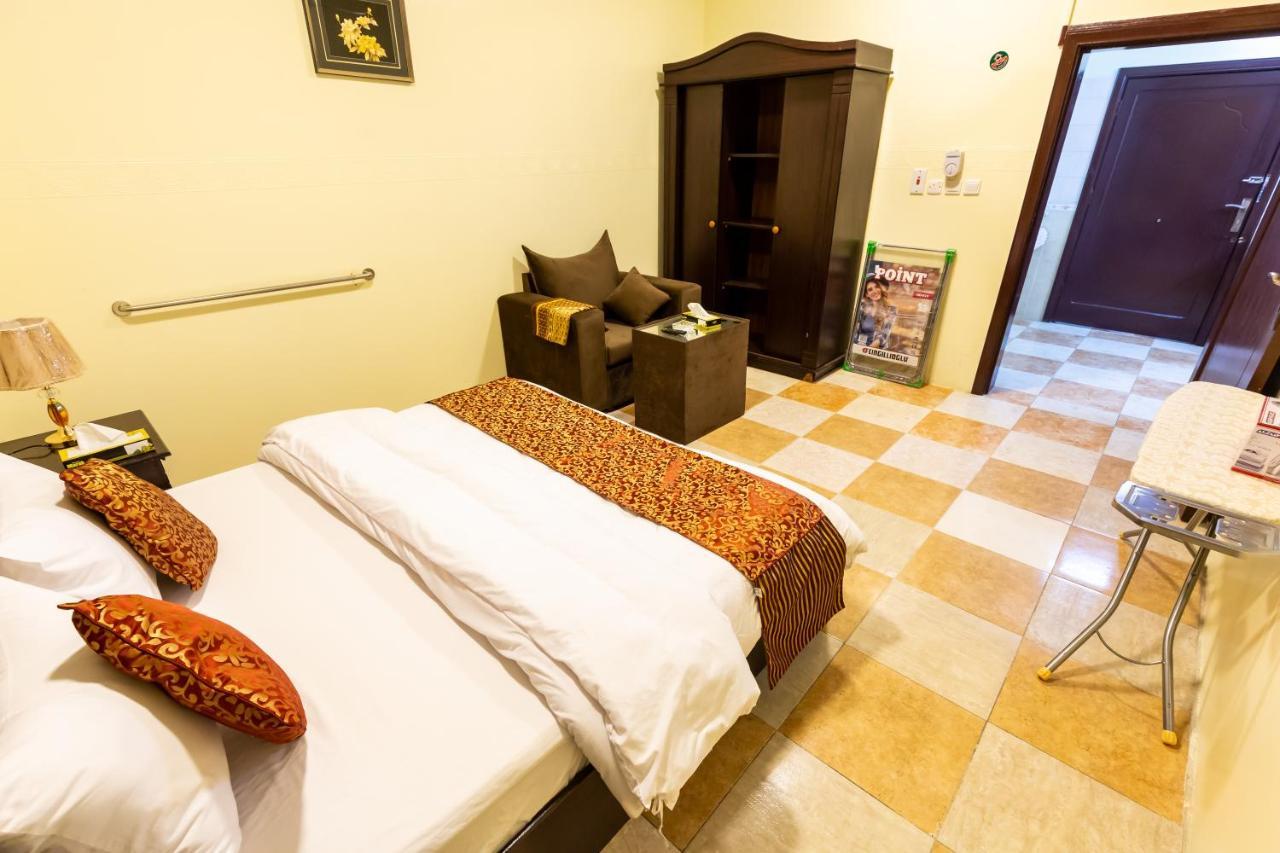 Al Eairy Furnished Apartments - Al Bahah 3 Esterno foto